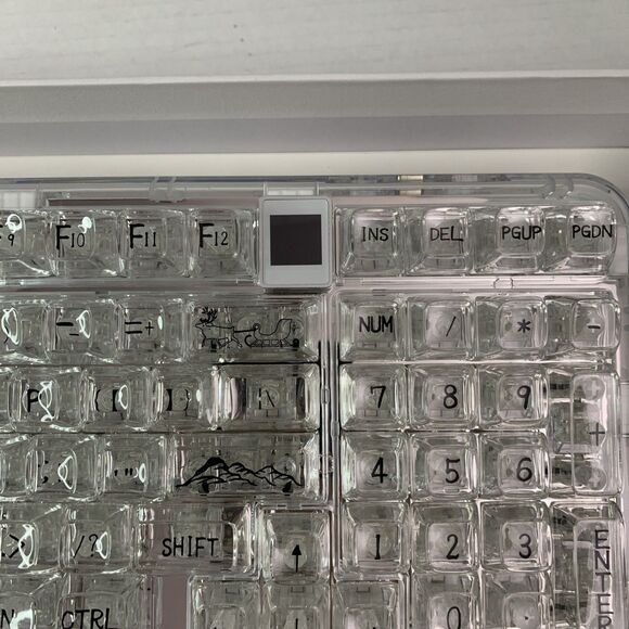 coolkilller CK98 Transparent Keyboard with OLED Display Keyboard WINTER - Picture 5 of 7
